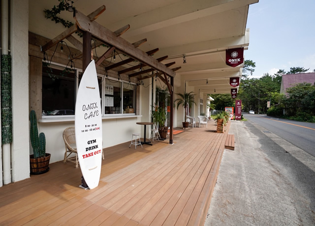 ONIXCafé改装始まりました♪